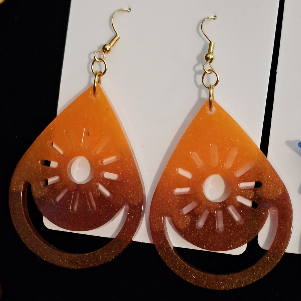 Elegant Orange Teardrop Earrings